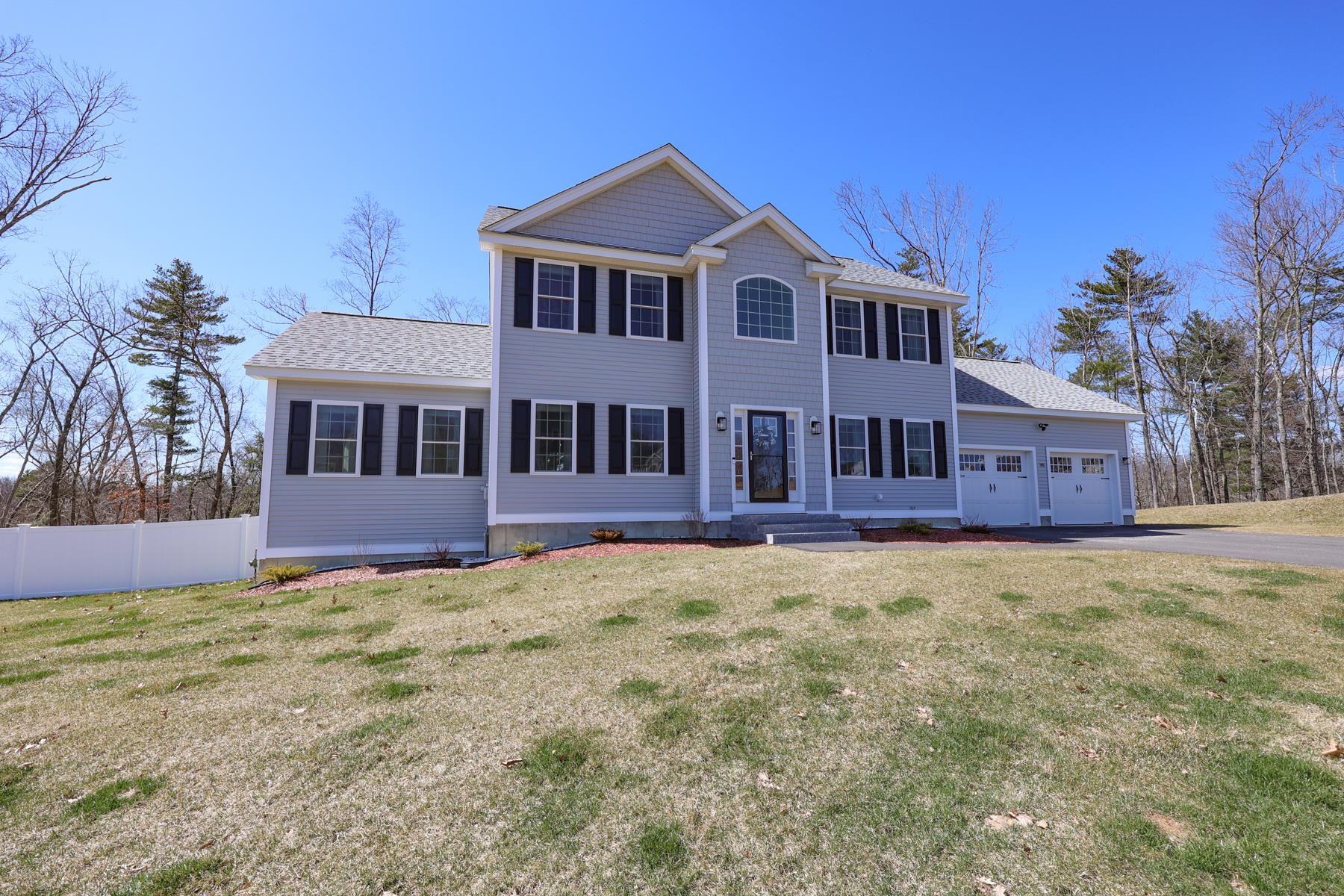 98 Standish Lane Hudson, NH 03051 - Photo 31 of 32