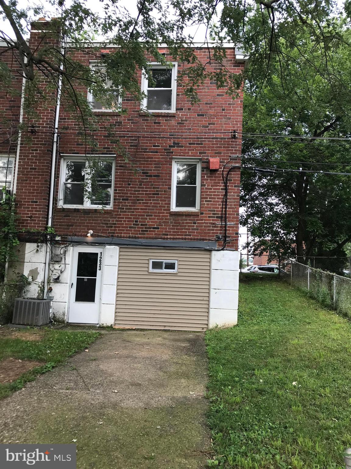 1233 Elson Road Brookhaven, PA 19015 - Photo 27 of 31