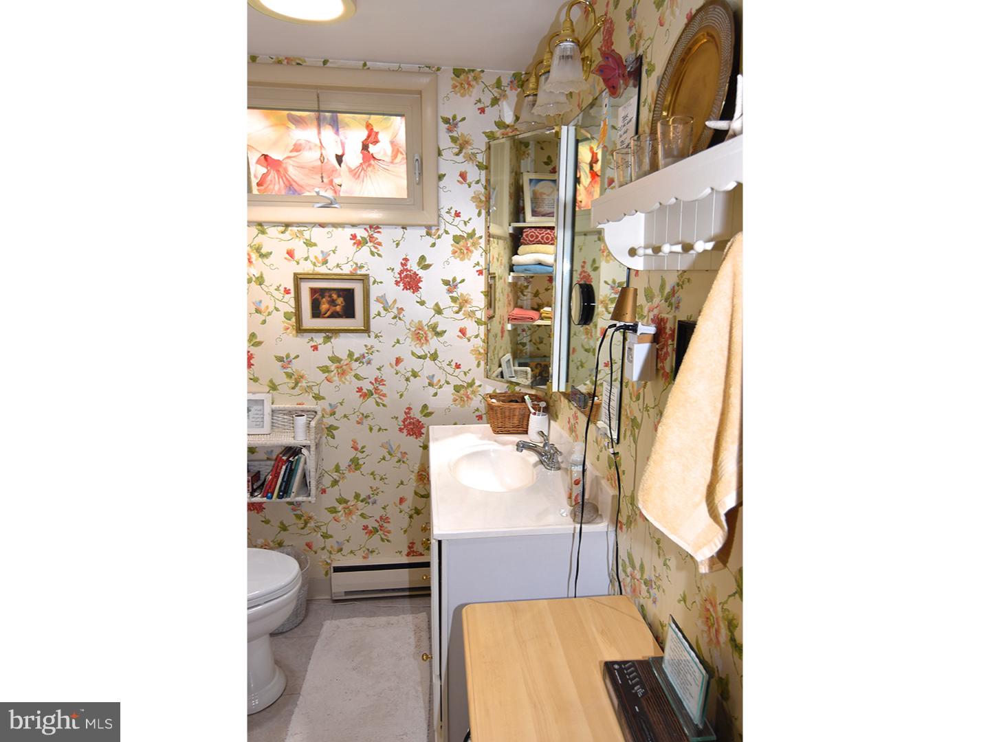 48 Fox Road Fleetwood, PA 19522 - Photo 14 of 24 Bathroom