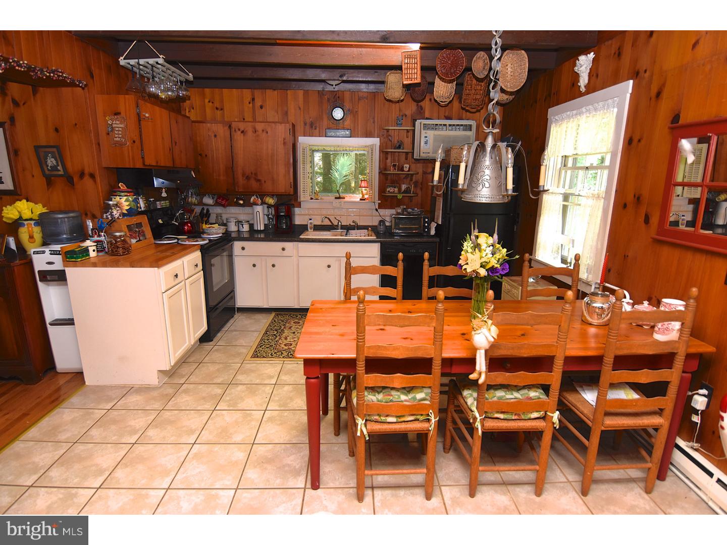 48 Fox Road Fleetwood, PA 19522 - Photo 7 of 24 Kitchen