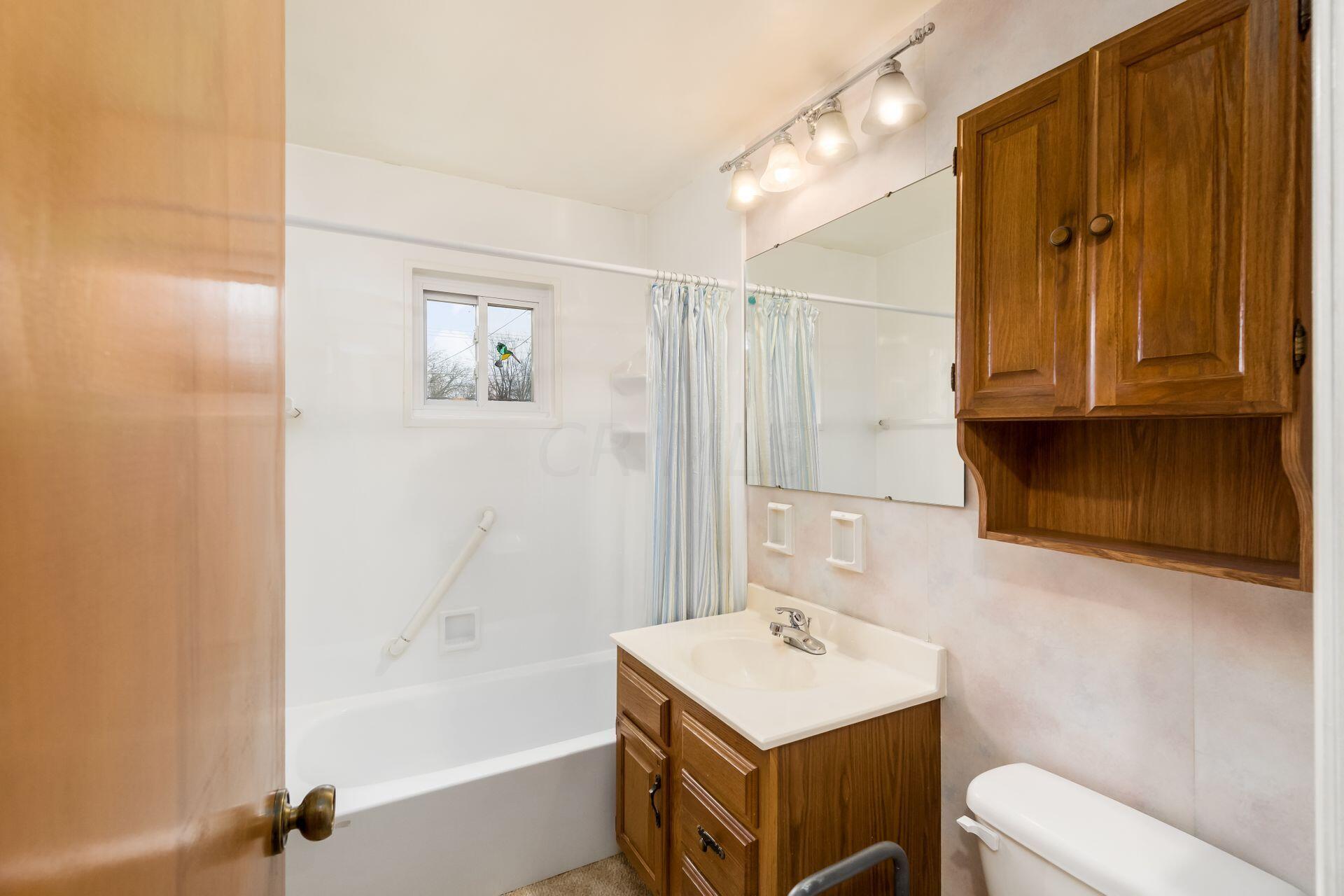 1866 Fleming Road Columbus, OH 43232 - Photo 20 of 37 025_S - 1866 Fleming Rd - 072