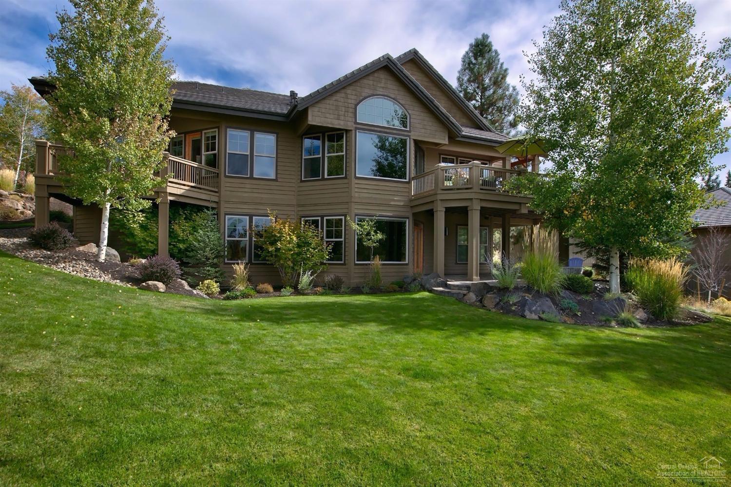 35 Southwest Quail Butte Place Bend, OR 97703 - Photo 13 of 14 The back yard begs for a game of croquet