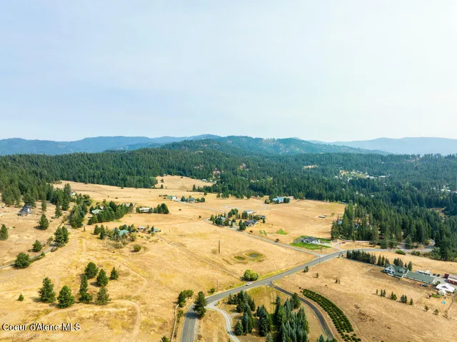 $770,000 | 6647 East Mullan Trail Road, Coeur D'Alene, ID 83814