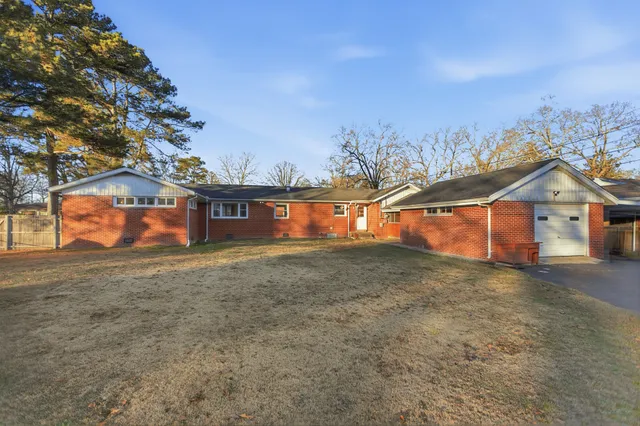 $285,000 | 611 Bragg Circle, Tullahoma, TN 37388