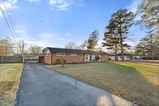 $285,000 | 611 Bragg Circle, Tullahoma, TN 37388