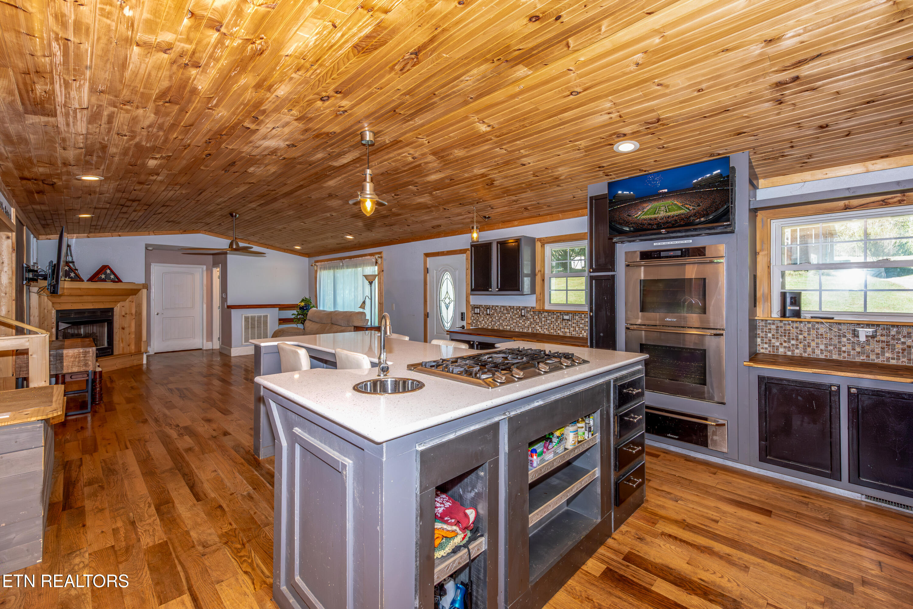 720 Oliver Road Knoxville, TN 37920 - Photo 11 of 57 _DSC9431-Edit