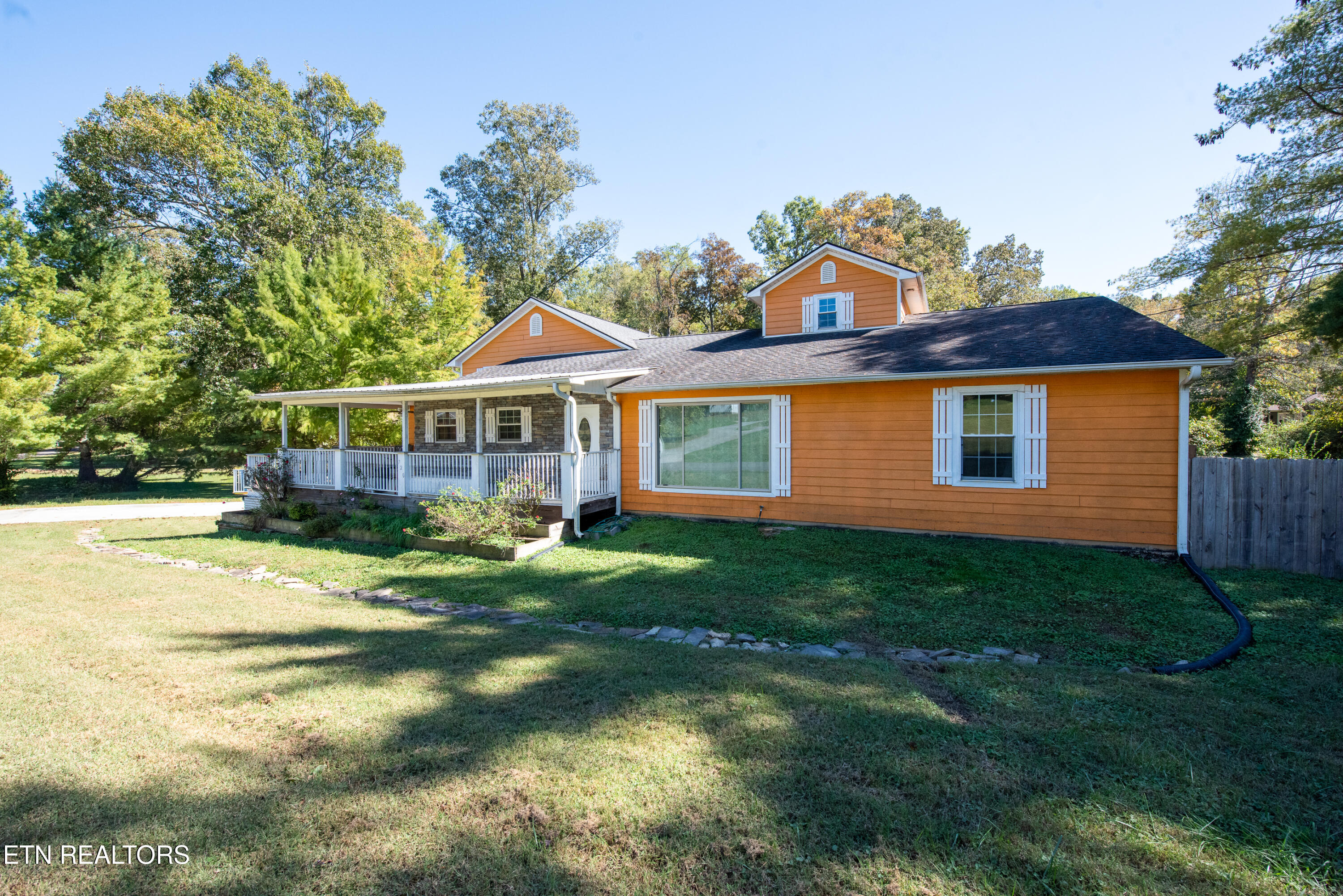 720 Oliver Road Knoxville, TN 37920 - Photo 2 of 57 _DSC9404