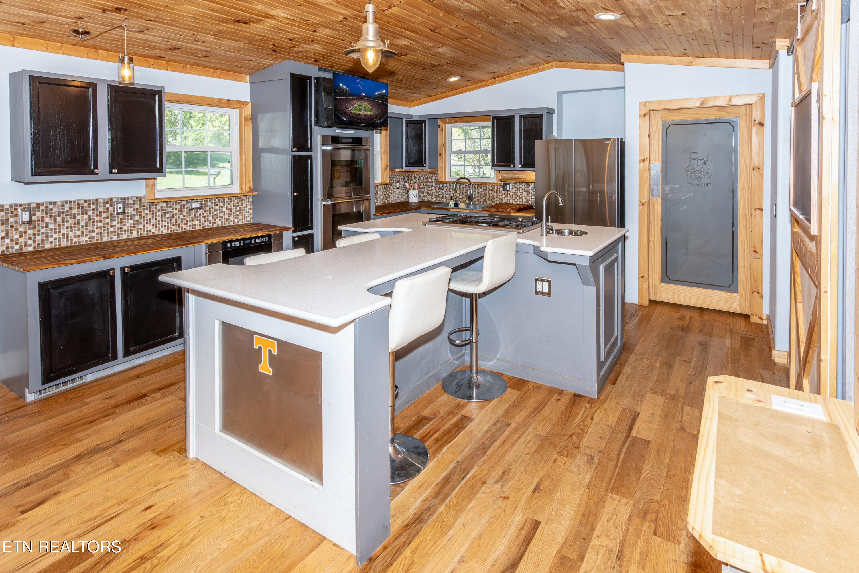 720 Oliver Road Knoxville, TN 37920 - Photo 4 of 57 _DSC9408-Edit