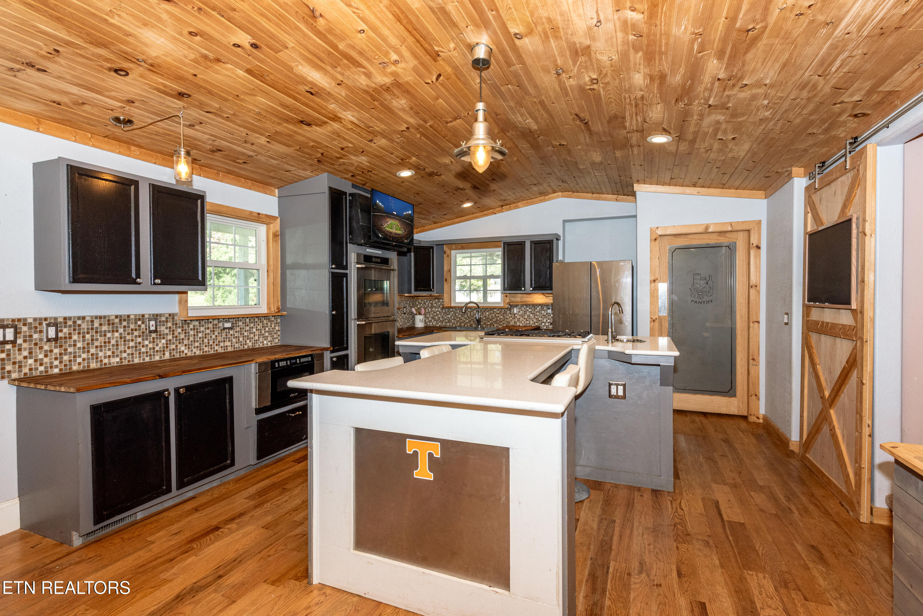 720 Oliver Road Knoxville, TN 37920 - Photo 6 of 57 _DSC9417-Edit