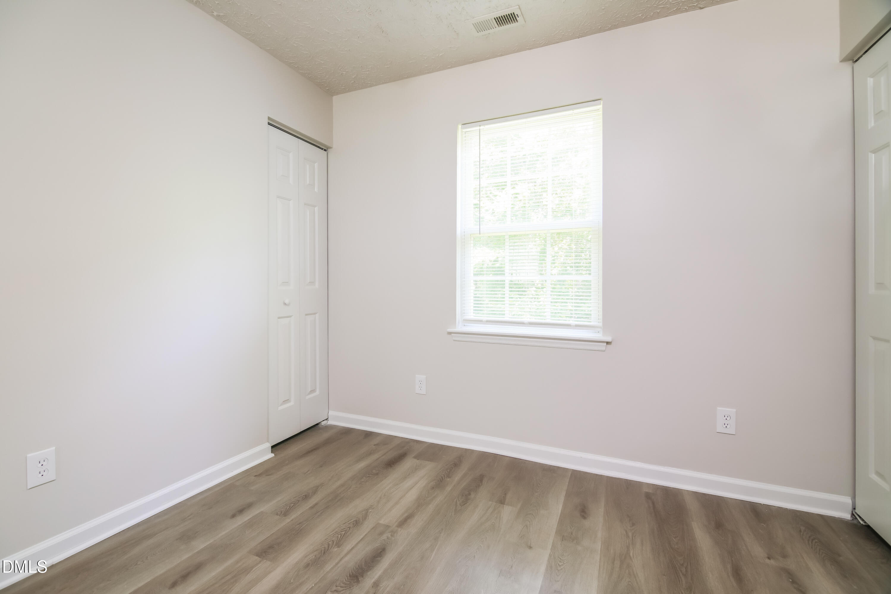 3137 Slippery Elm Drive Raleigh, NC 27610 - Photo 4 of 17 005-photo-dining-room-14583303