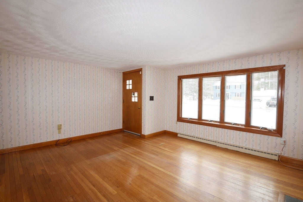 365 Broadway Hanover, MA 02339 - Photo 13 of 37