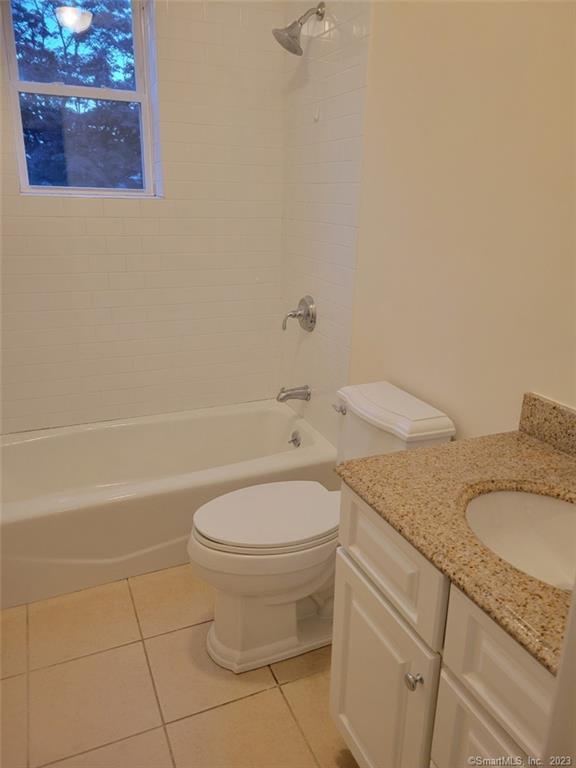 391 Reef Road, Unit 3A Fairfield, CT 06824 - Photo 19 of 19