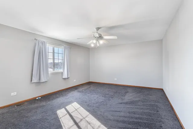 $429,900 | 923 Ontario Drive, Romeoville, IL 60446