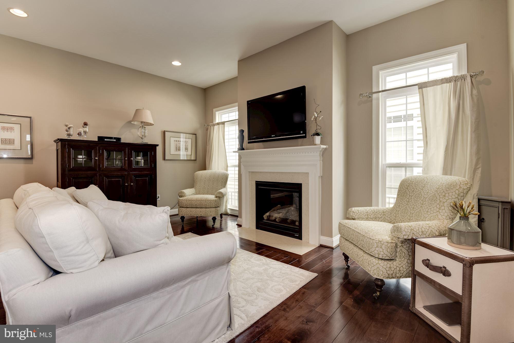 6015 Masondale Road Alexandria, VA 22315 - Photo 8 of 30 Recessed Lights, Gas FP, Tall Ceilings Throughout
