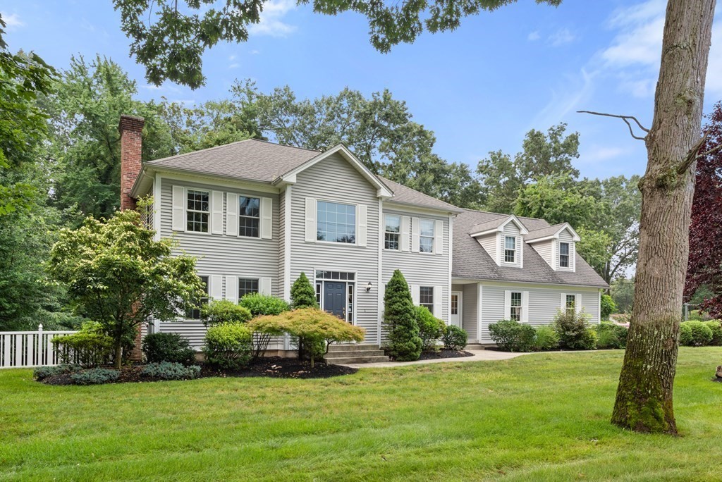 513 Williams Street, Longmeadow, MA 01106 Compass