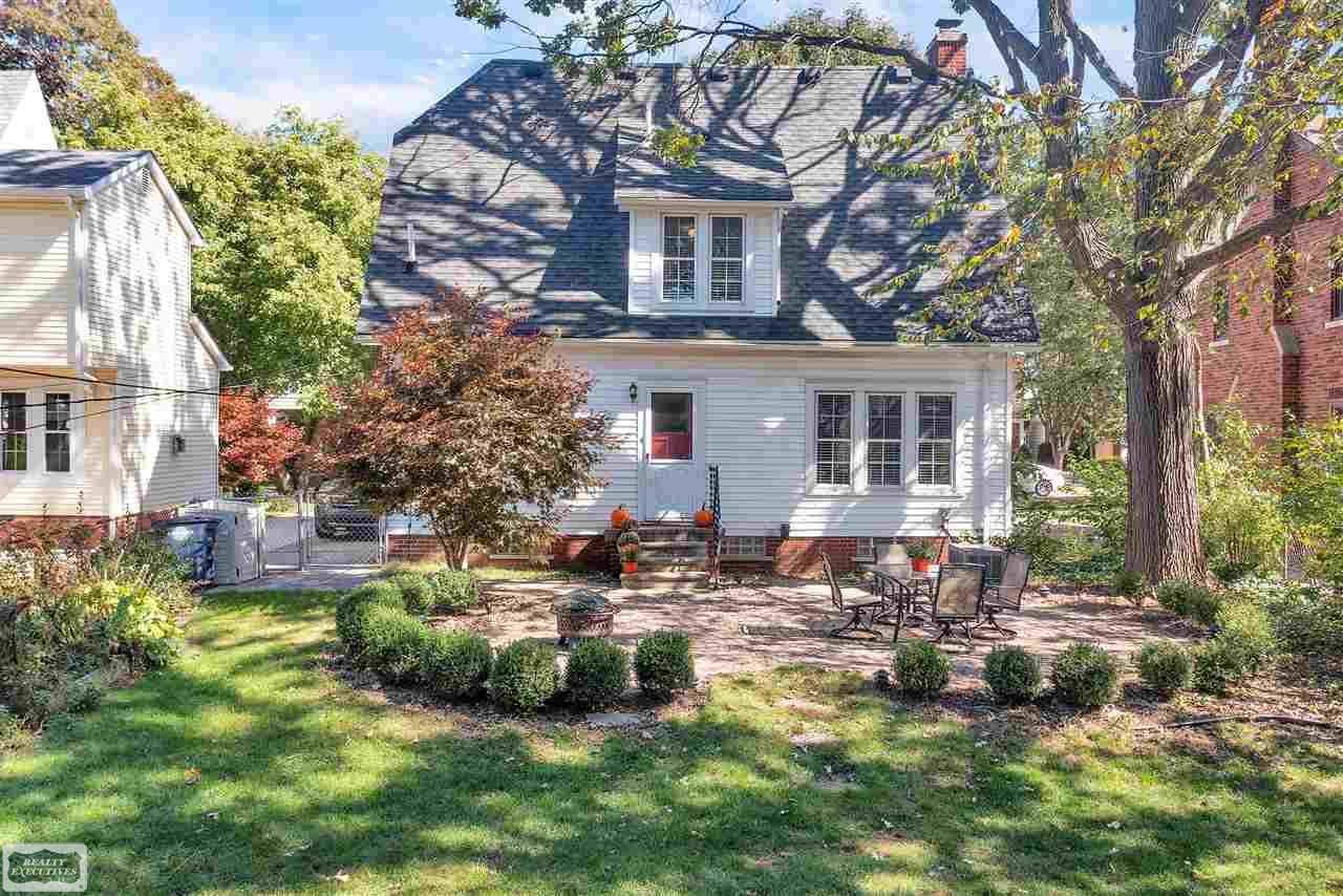 841 Fisher Road Grosse Pointe, MI 48230 - Photo 22 of 25 50057694-21.JPG