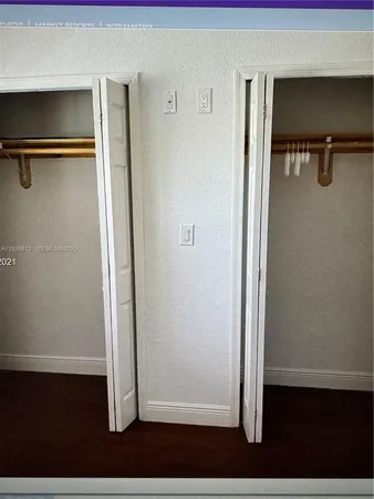 a view of walk in closet