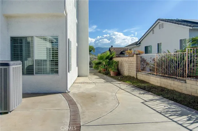 $1,950,000 | 5365 Ave De Michelle, Yorba Linda, CA 92887