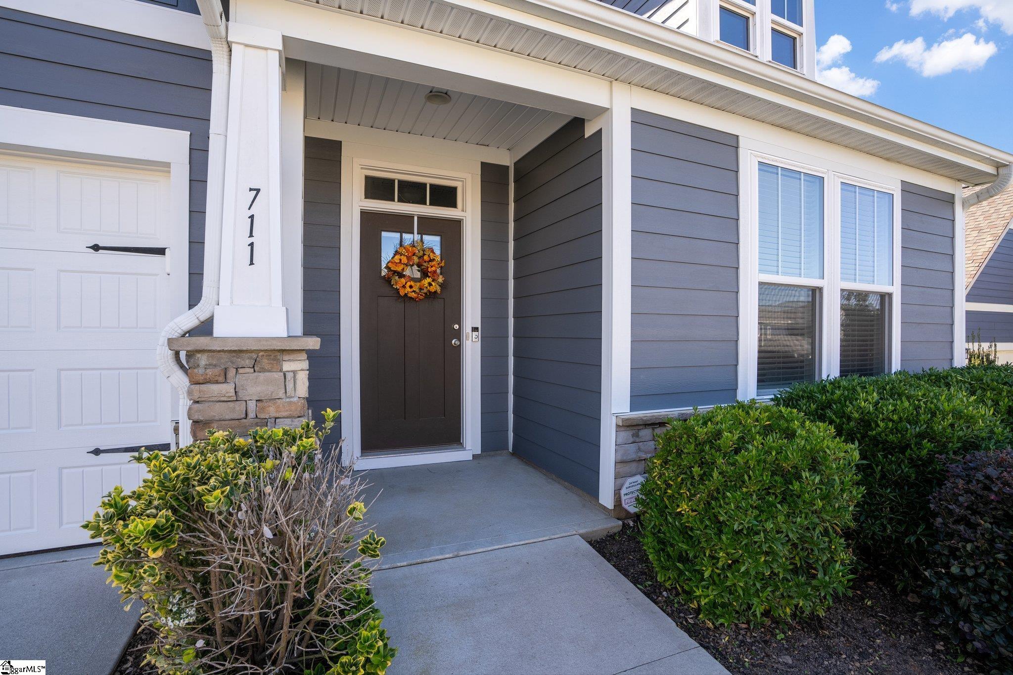 711 Lockhurst Drive Simpsonville, SC 29681 - Photo 3 of 34