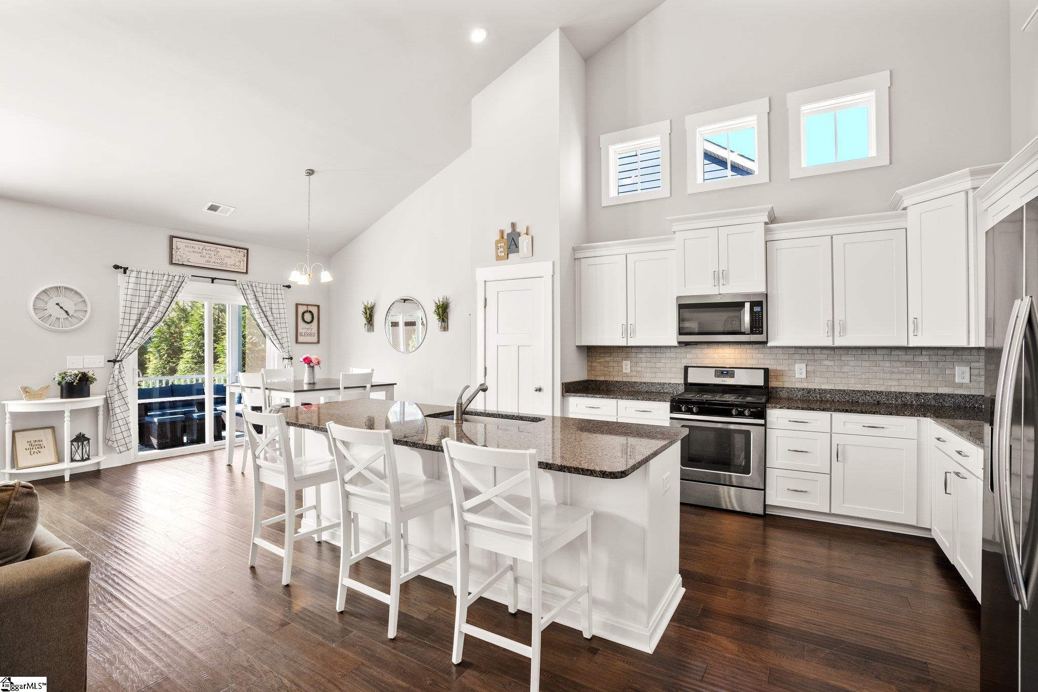 711 Lockhurst Drive Simpsonville, SC 29681 - Photo 8 of 34