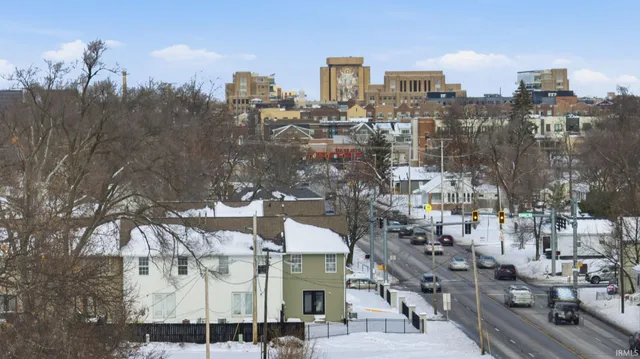 $389,900 | 421 North Eddy (lot 1) St Bend, Unit 1, South Bend, IN 46617