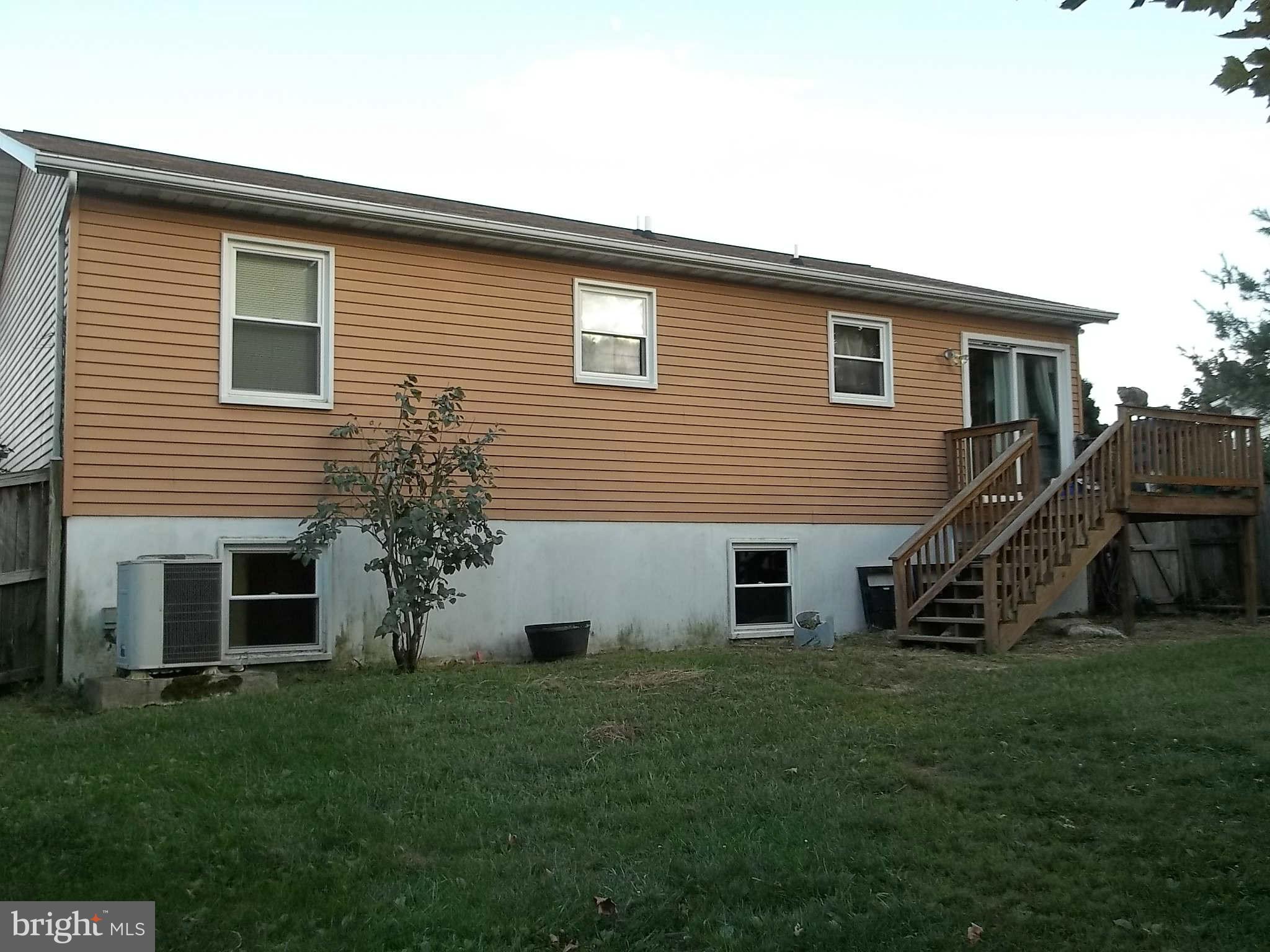 4 West Road Mount Airy, MD 21771 - Photo 25 of 26 Exterior (Rear)