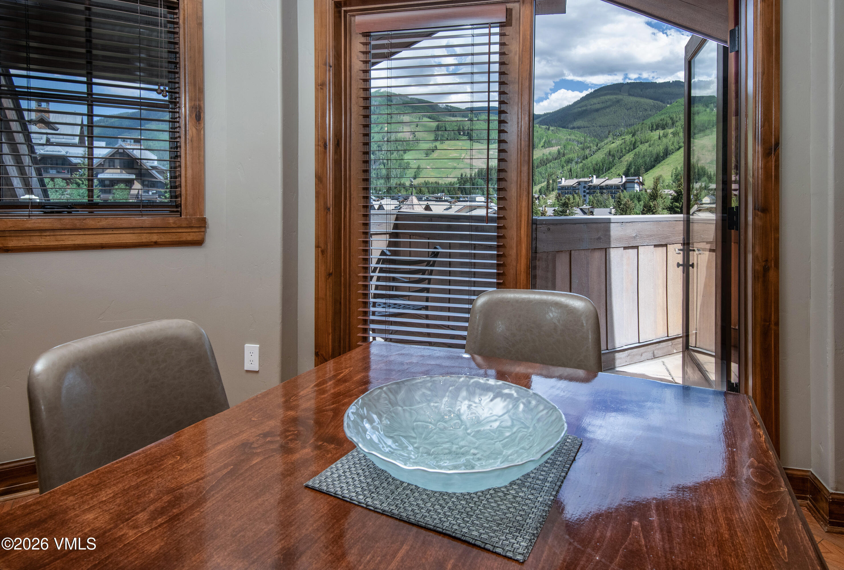 16 Vail Road, Unit 406 Vail, CO 81657 - Photo 11 of 35 16-Vail-Rd-406-MLS_12