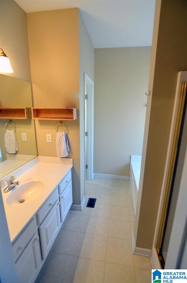 125 Sterling Gate Drive Alabaster, AL 35007 - Photo 21 of 47