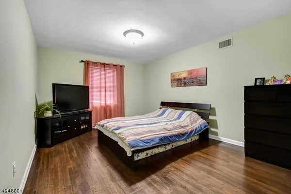 $4,400 | 221 Hillside Avenue, Springfield, NJ 07081