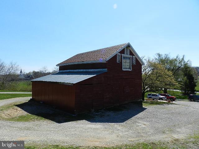 4595 Wolfs Church Road York, PA 17408 - Photo 24 of 33 Gallery Image 24