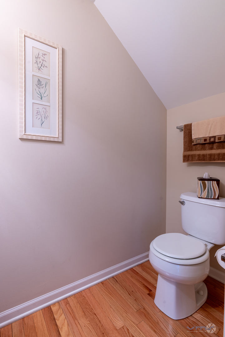 2490 Anna Way Elgin, IL 60124 - Photo 12 of 24