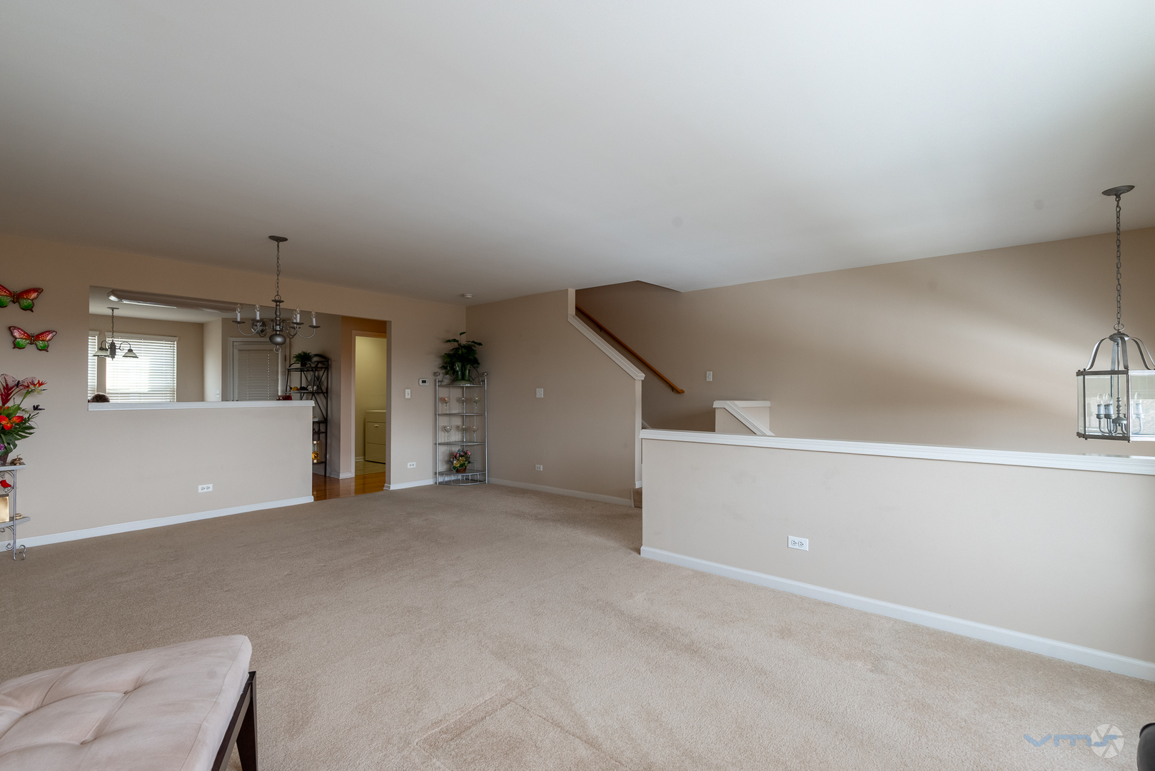 2490 Anna Way Elgin, IL 60124 - Photo 6 of 24