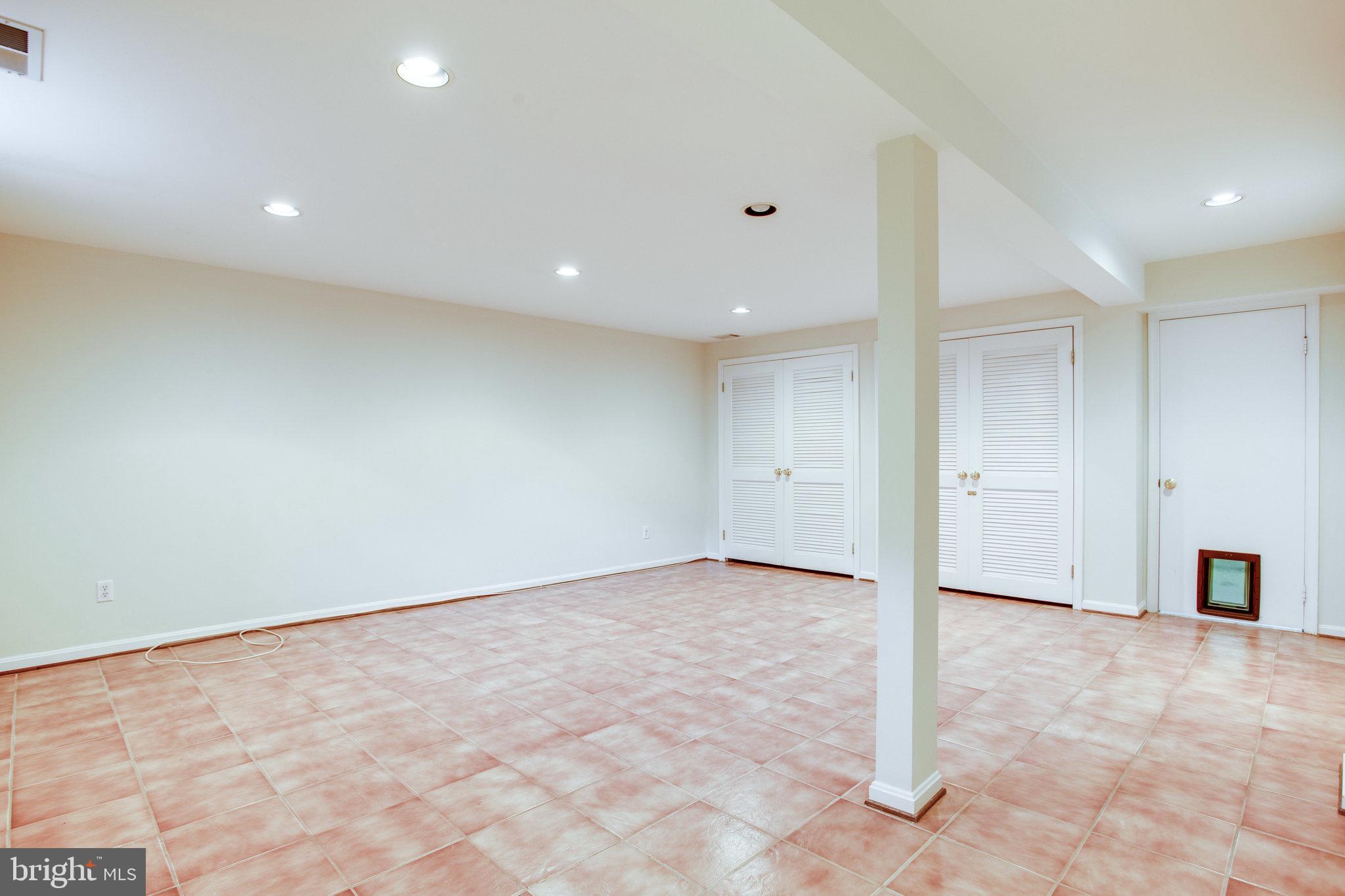 1608 Dunterry Place McLean, VA 22101 - Photo 26 of 41
