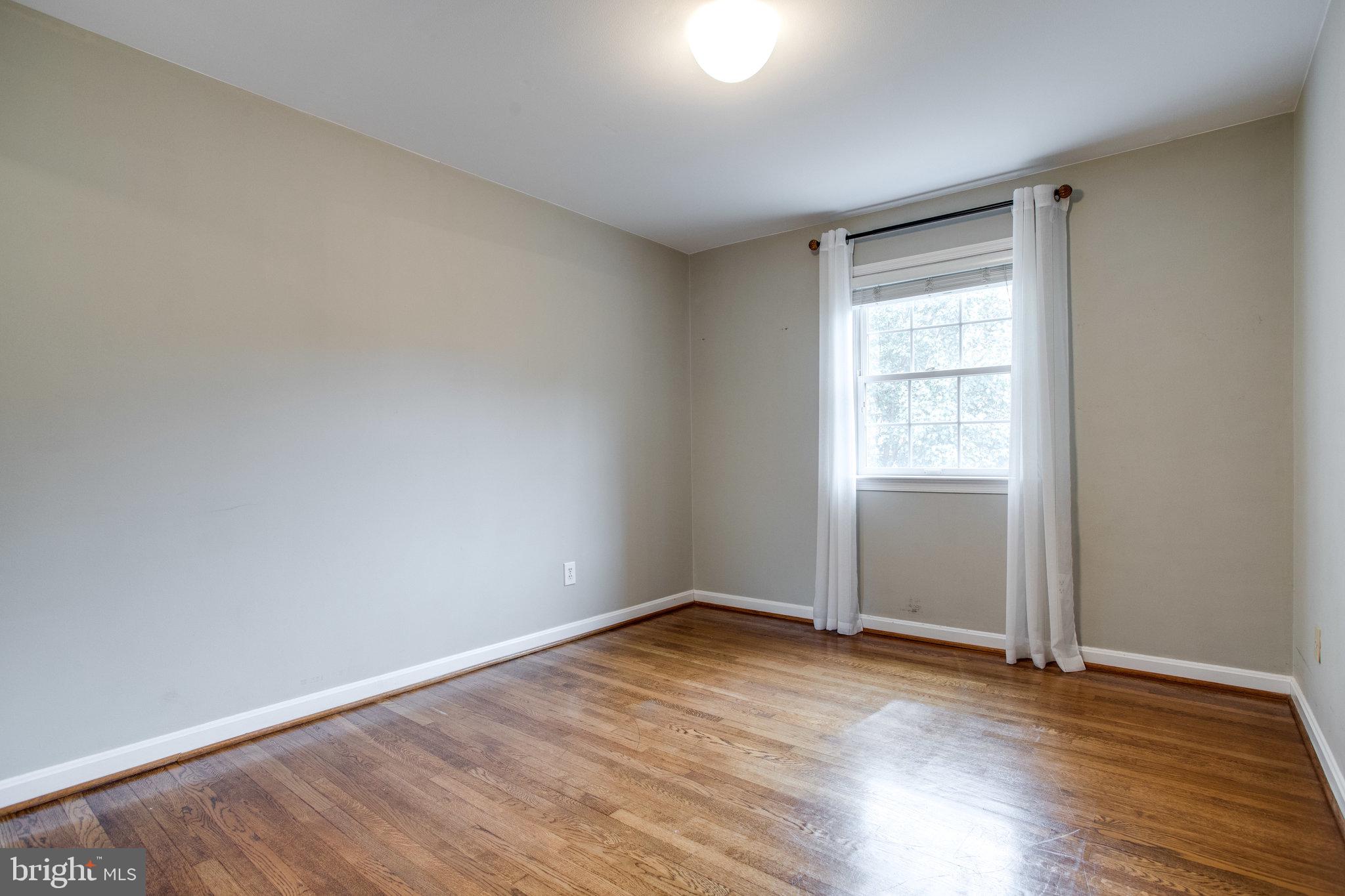 1608 Dunterry Place McLean, VA 22101 - Photo 30 of 41