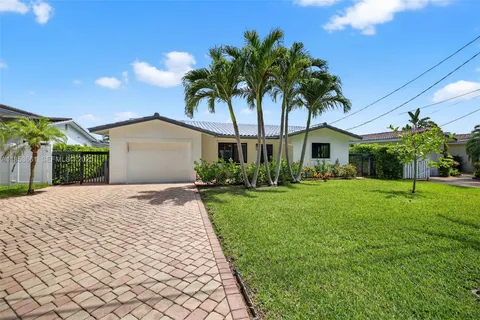 $1,488,000 | 2481 Southeast 15th Street, Pompano Beach, FL 33062