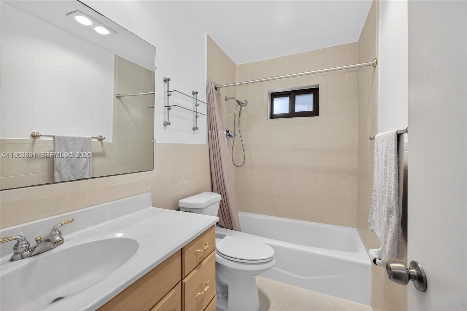 2481 Southeast 15th Street Pompano Beach, FL 33062 - Photo 21 of 35