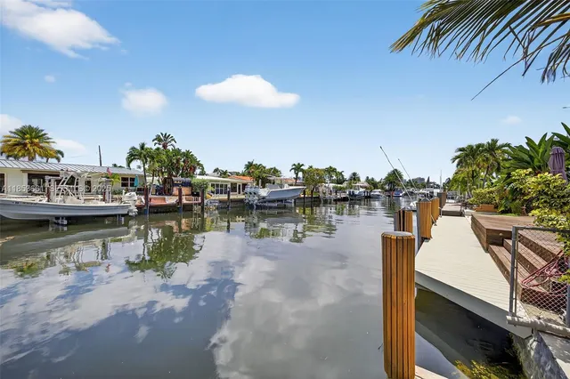 $1,488,000 | 2481 Southeast 15th Street, Pompano Beach, FL 33062