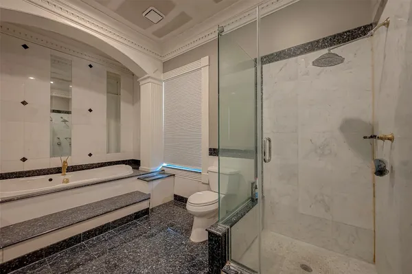 $16,400 | 12445 Memorial Drive, Houston, TX 77024