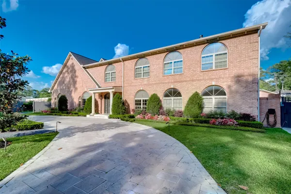 $16,400 | 12445 Memorial Drive, Houston, TX 77024