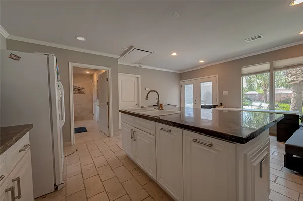 $16,400 | 12445 Memorial Drive, Houston, TX 77024