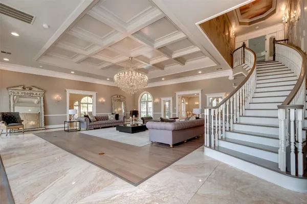 $16,400 | 12445 Memorial Drive, Houston, TX 77024