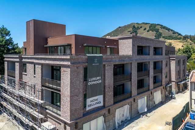 $1,297,250 | 581 Higuera Street, Unit 207, San Luis Obispo, CA 93401