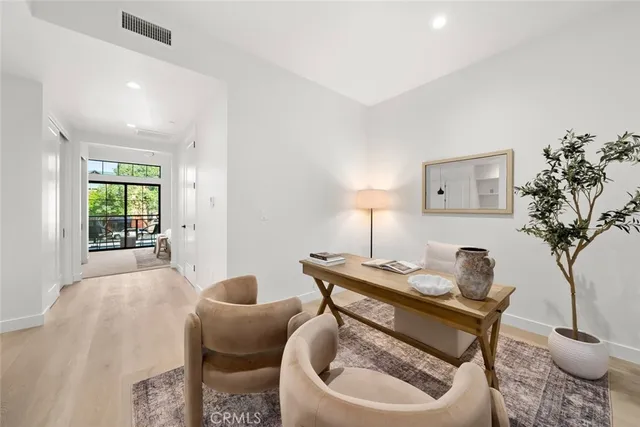 $1,297,250 | 581 Higuera Street, Unit 207, San Luis Obispo, CA 93401