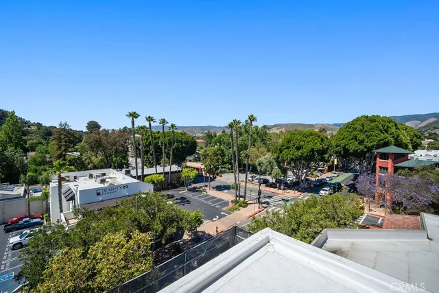 $1,297,250 | 581 Higuera Street, Unit 207, San Luis Obispo, CA 93401