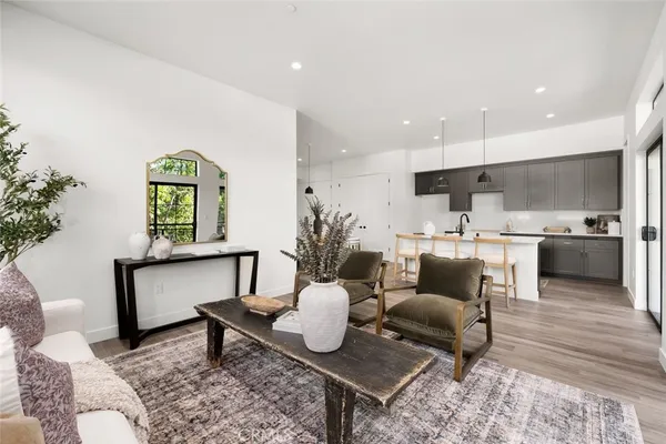 $1,297,250 | 581 Higuera Street, Unit 207, San Luis Obispo, CA 93401