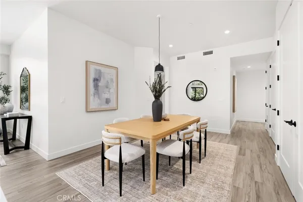 $1,297,250 | 581 Higuera Street, Unit 207, San Luis Obispo, CA 93401