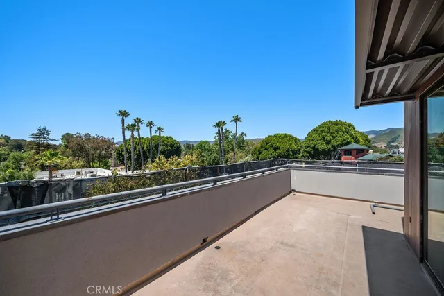 $1,297,250 | 581 Higuera Street, Unit 207, San Luis Obispo, CA 93401
