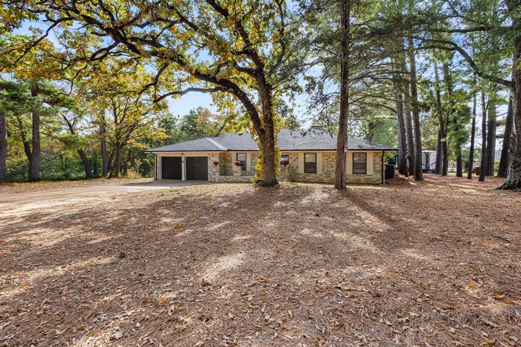 498 McCraw Lane Denison, TX 75021 - Photo 2 of 40