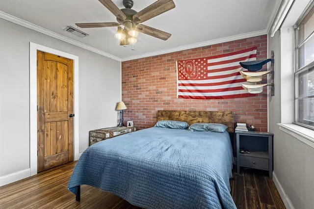 $425,000 | 498 McCraw Lane, Denison, TX 75021