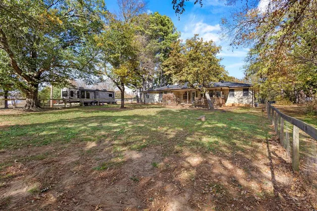 $425,000 | 498 McCraw Lane, Denison, TX 75021